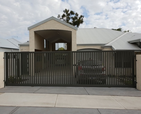 Automatic Gates Gallery | Metric Fencing