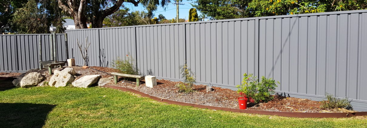 colorbond fencing grey