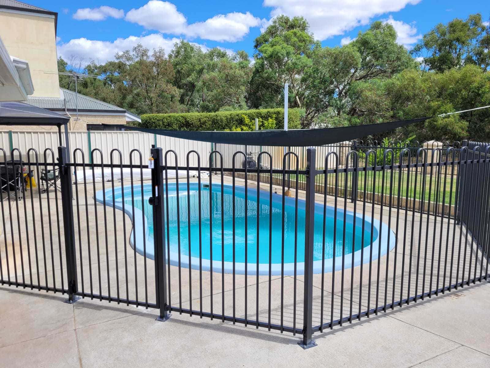 Which Pool Fencing Is Best | Metric Fencing